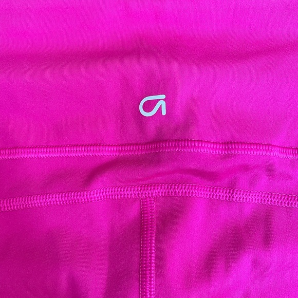 GapFit Barbie Pink Athletic Legging - Picture 4 of 6
